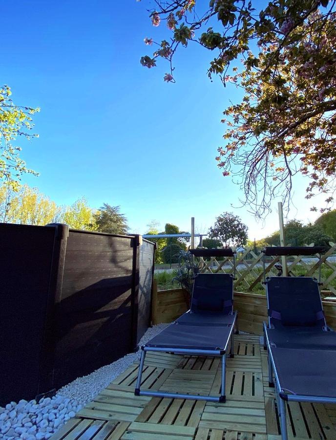 Cottage-Gite & Jacuzzi - Chez Flo & Marc Chouzy-sur-Cisse Exterior foto
